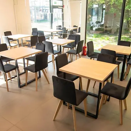 Nowe Millenium Appart hôtel 4*