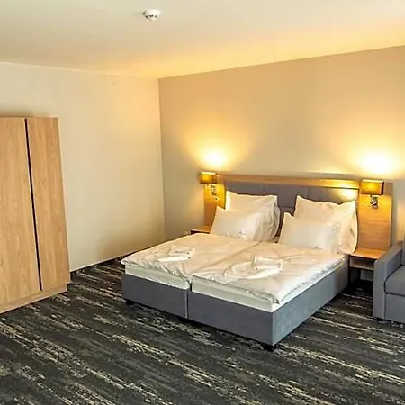 Nowe Millenium Aparthotel 3*